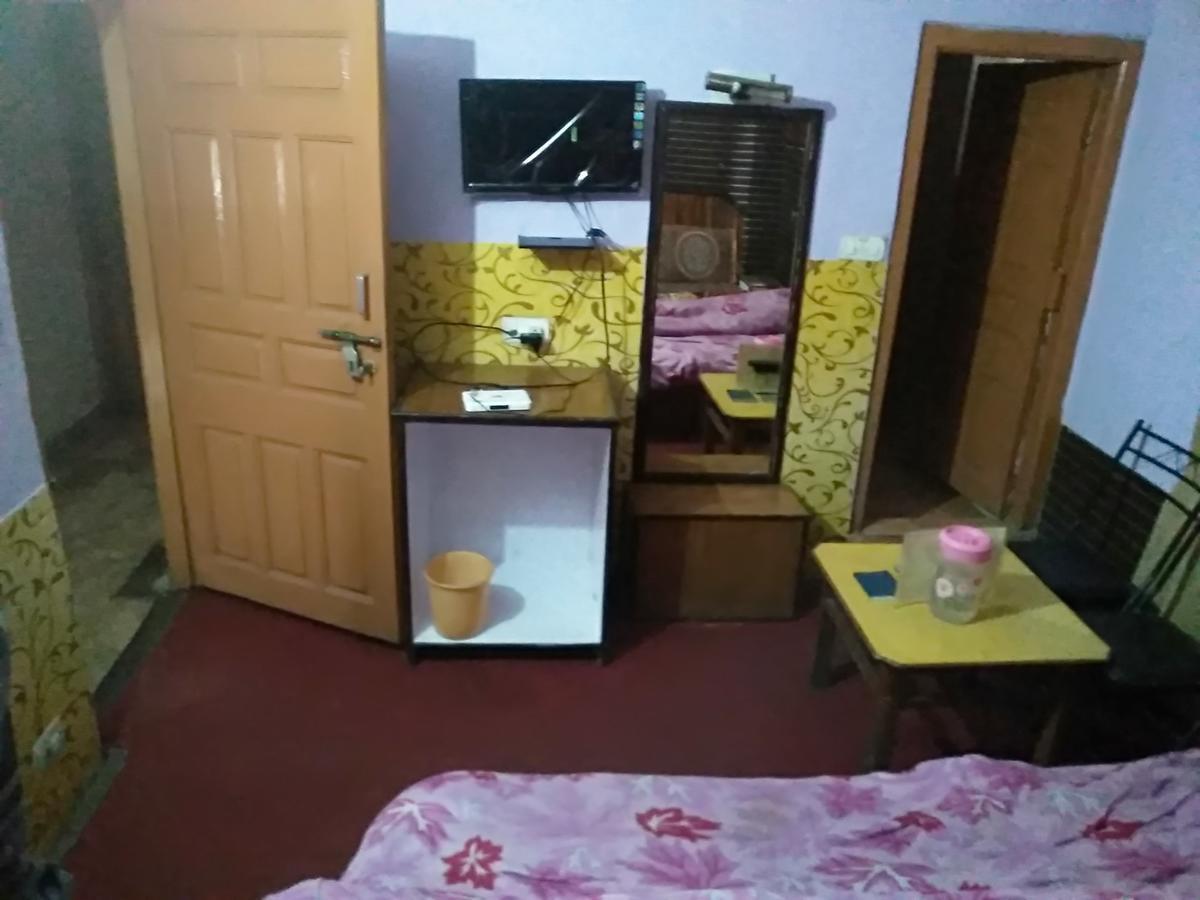 Himanshu Resorts Manāli Buitenkant foto